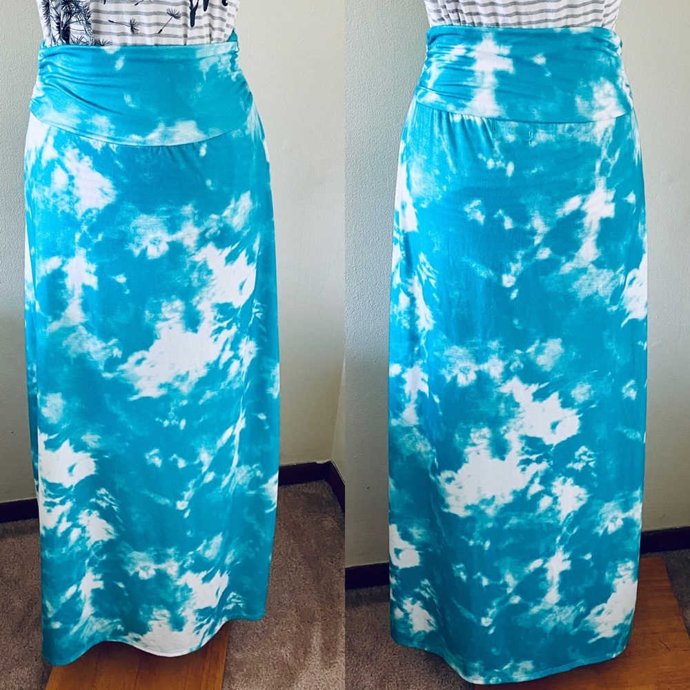 Maurices Blue And White Tie Dye Maxi Skirt